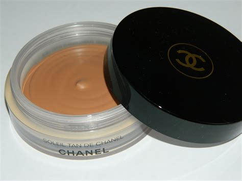 Chanel universal bronzer boots